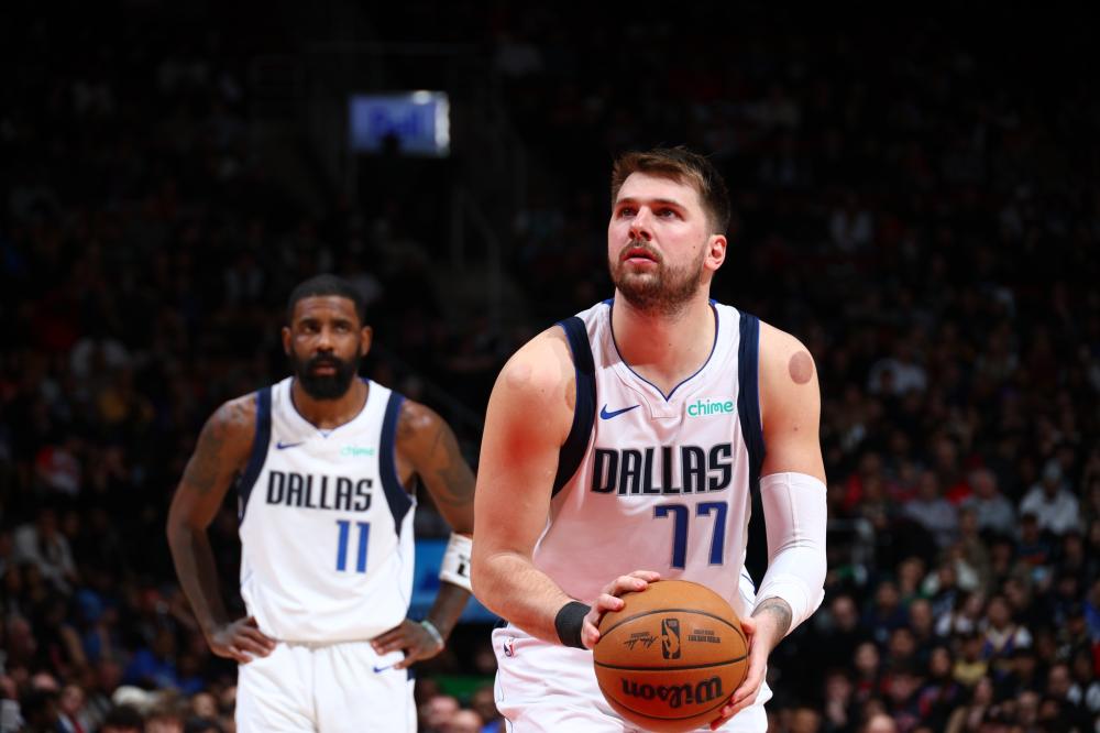 推向白热化 推向白热化