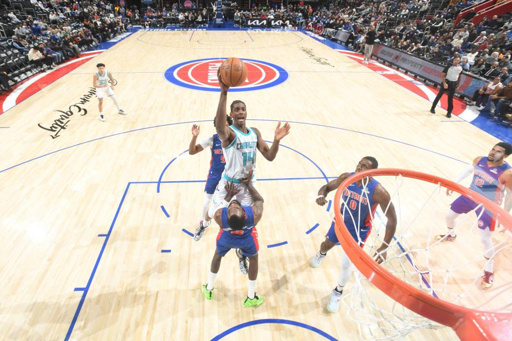 还以铜墙铁 还以铜墙铁